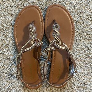 NWT American Eagle Brown Sandals Size 7